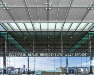 Flughafen Berlin sieht „Licht am Ende des Tunnels“