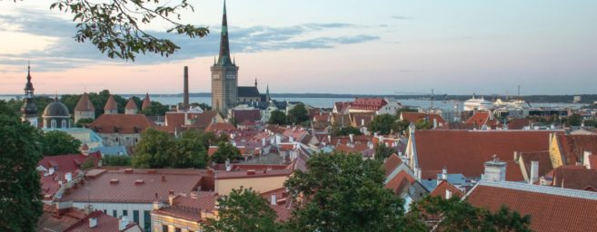 Estland hebt Quarantäne-Pflicht für geimpfte Reisende auf