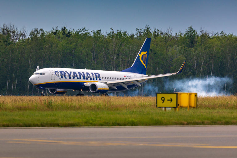 Irische Reisebüros: "Ryanair schuldet 20 Millionen Euro an Rückerstattungen"