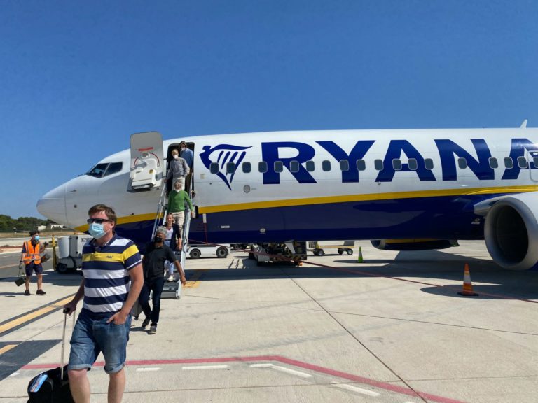 Ryanair warnt Kunden vor Online Reisebüro Betrug