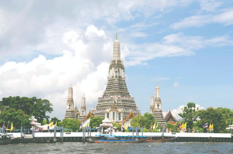 Thailand schränkt Inlandsflüge deutlich ein