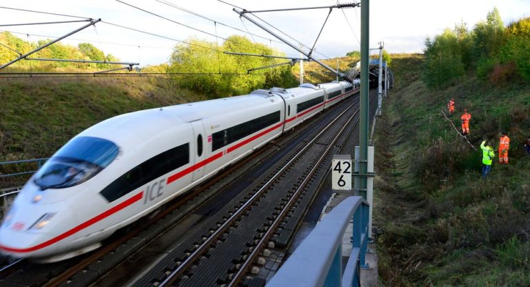 Deutsche Bahn reagiert mit Ersatzfahrplan massive Zugausfälle