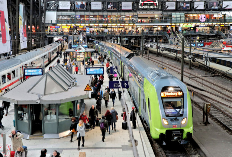 Deutsche Bahn schließt 2021 mit mehr Verspätungen als im Vorjahr ab